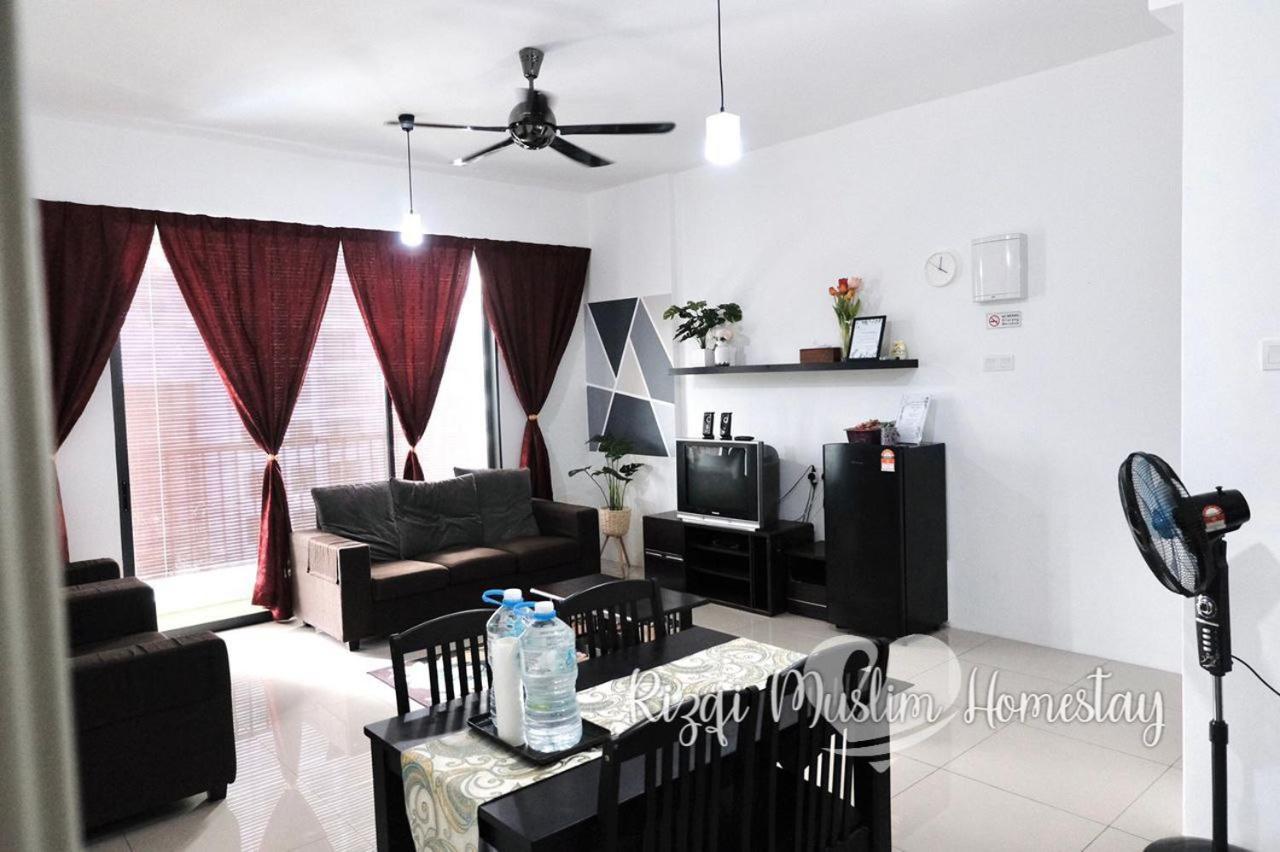 Rizqi Muslim Homestay Meru Casa Kayangan Ipoh Exteriér fotografie